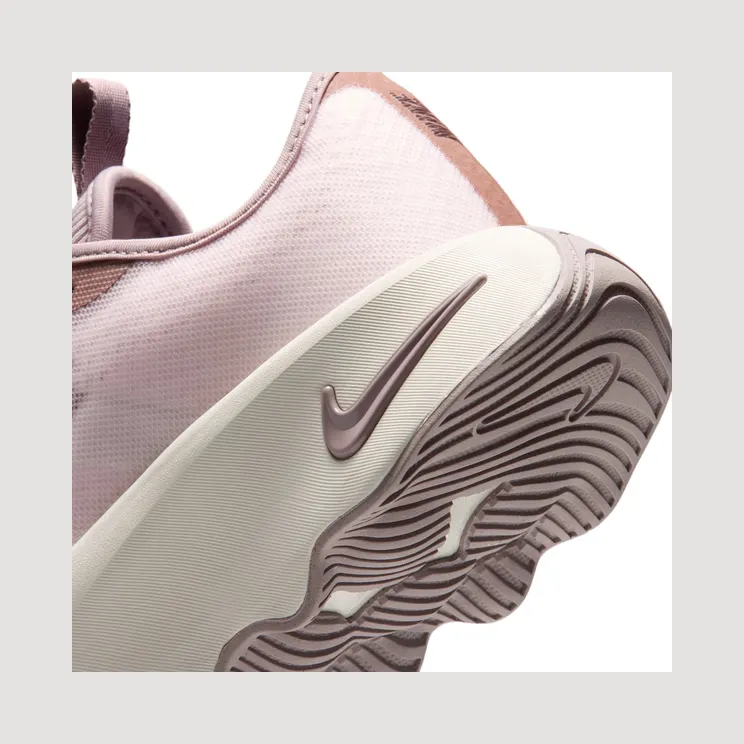 nike-motiva II7278-600