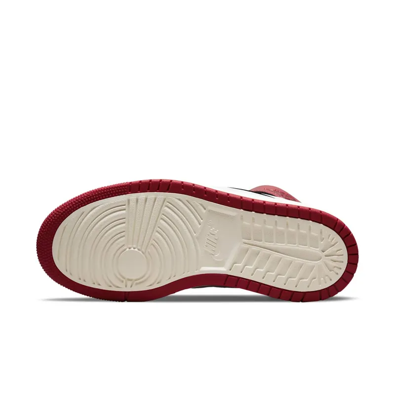 Air Jordan 1 Zoom CMFT Chicago Red – “Black / White / Red” (CT0979-610)