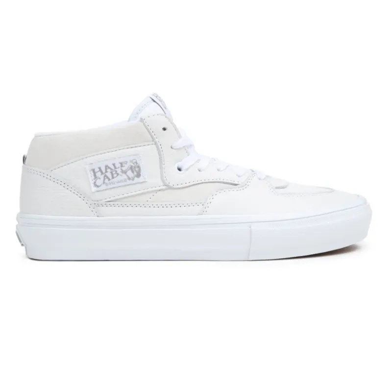 VANS Skate Half Cab Shoes White (VN0A5FCDWWW)