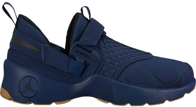 Jordan Trunner LX Navy Gum Midnight Navy/Black-Gum Yellow (897992-401)