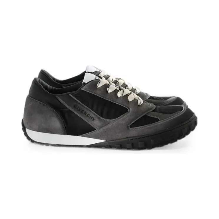 Givenchy Glide suede-panelled “Grey” (BH00BDH1YP)