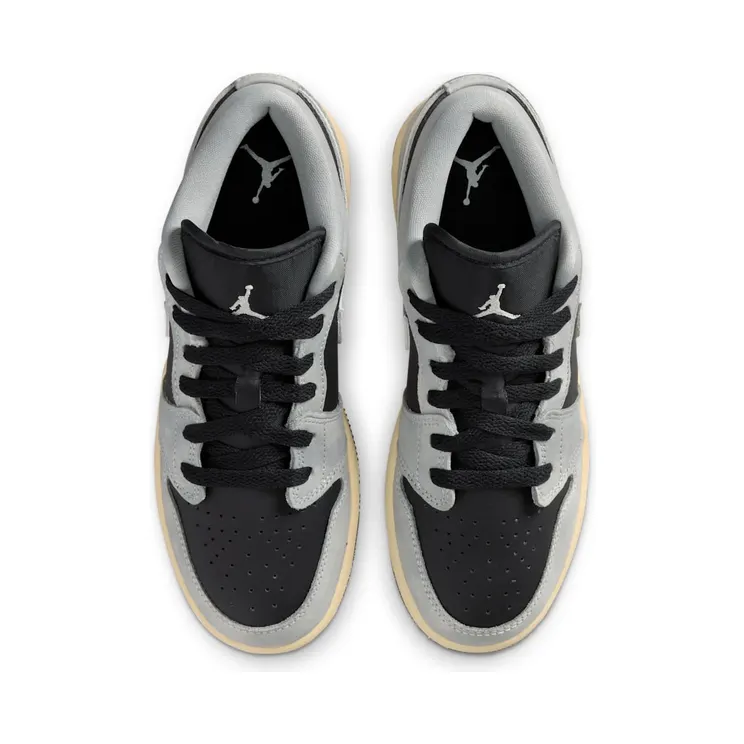 air-jordan-1 HQ2021-012