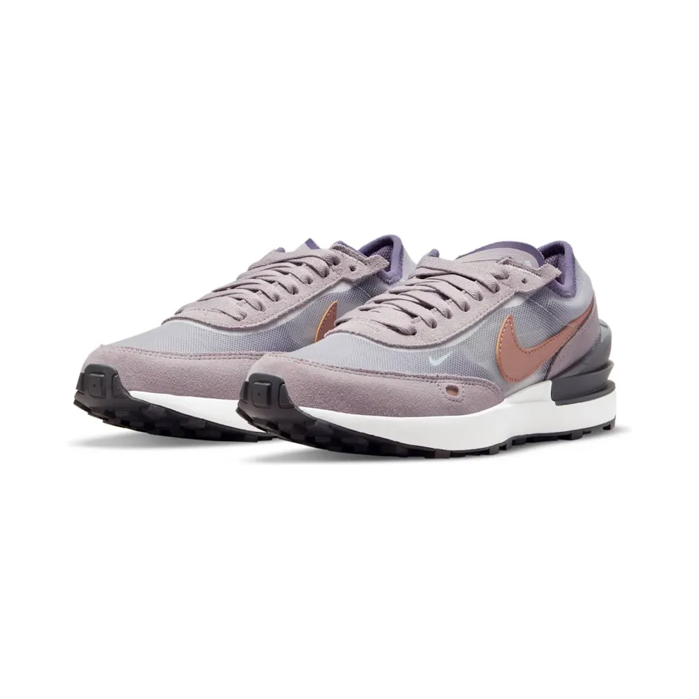 Nike Waffle One Older Kids’ White (DC0481-102)