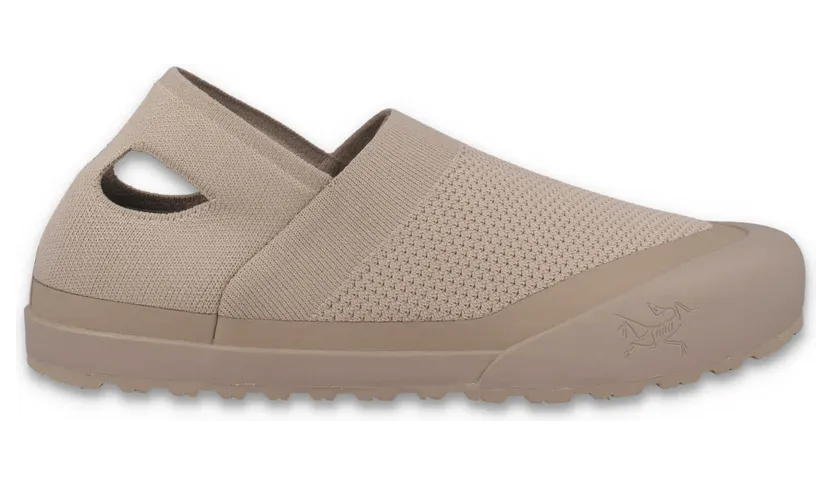 arcteryx-sneaker L08266400
