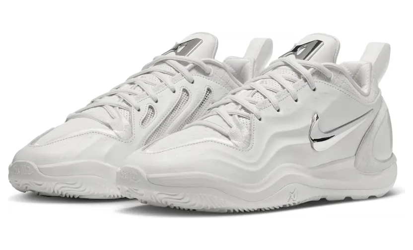 Nike A’Two “White Label” (IX1852-100): alles wit, alles in de details (5)