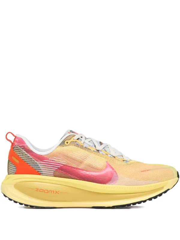 Nike Vomero 18 SE International Running Pack – Vivid Sulphur Sneakers – Gelb (IH3576)