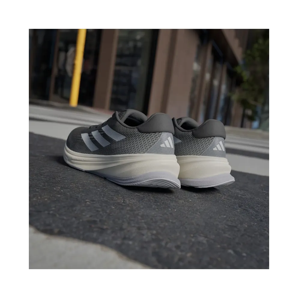 Adidas Supernova Rise “Core Black Halo Silver Dash Grey” (IG5837)