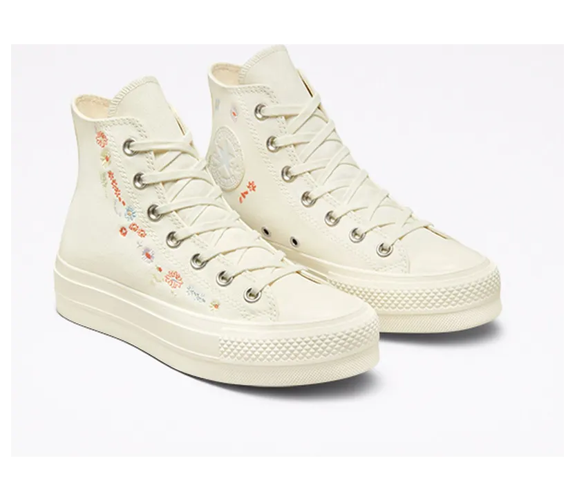 converse-chuck-taylor-all-star A01586C