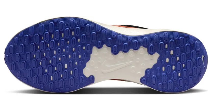 nike-revolution FB2207-008