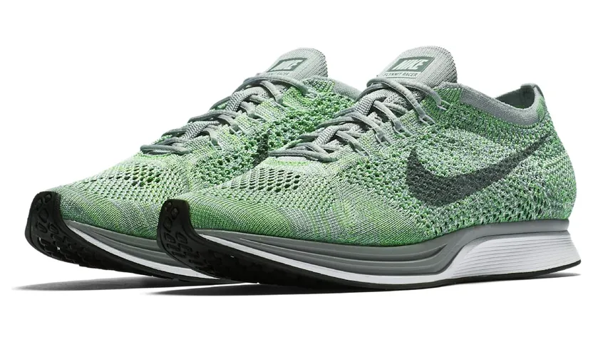 nike-flyknit-racer 526628-103