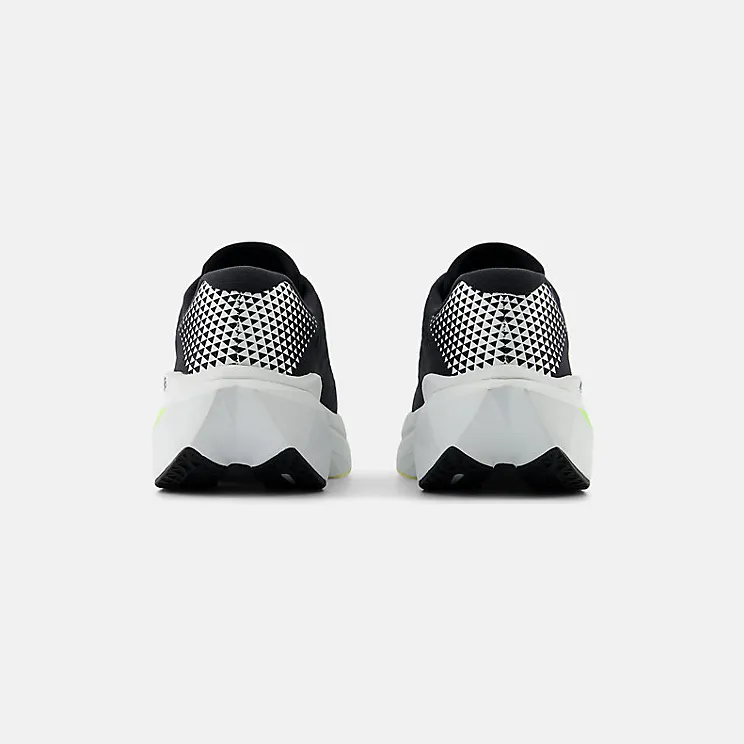 new-balance-fuelcell-supercomp MRCXLB4