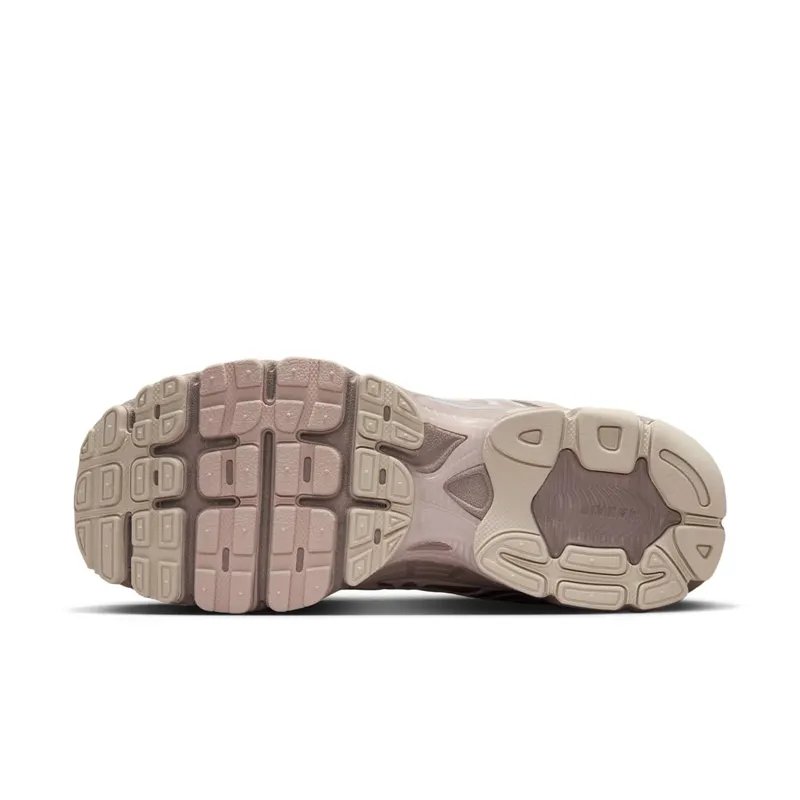 Nike Air Max Moto 2K “Malt Phantom” (IM9570-200)