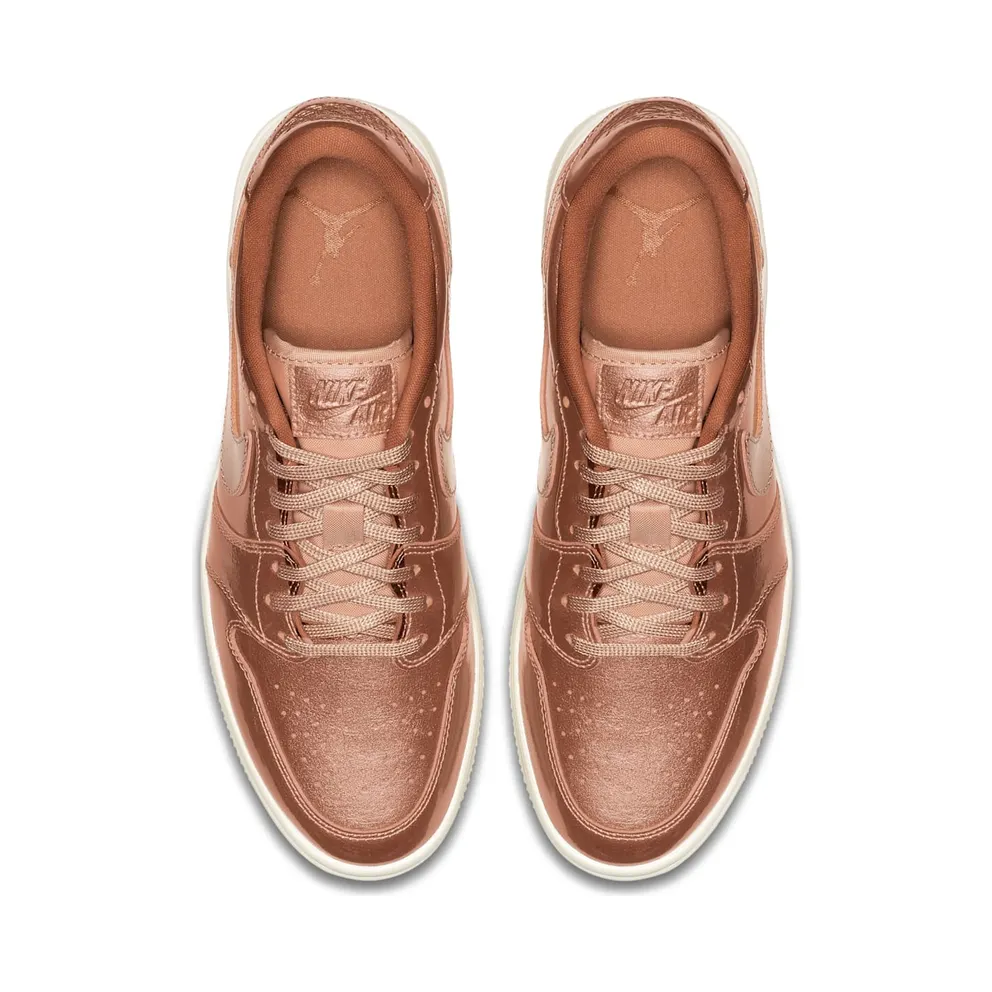 Jordan 1 Retro Low Lifted Metallic Red Bronze (W) Metallic Red Bronze/Sail (AO1334-901)