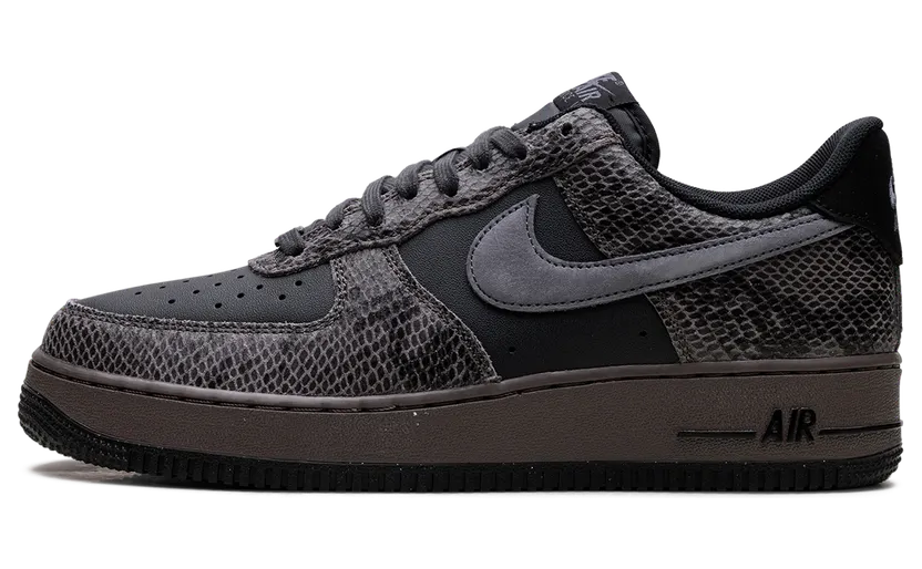 Nike Air Force 1 Low “Off Noir Snakeskin” (HF2898-001)