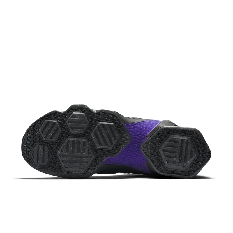 Nike LeBron 13 Pot of Gold (807219-007)