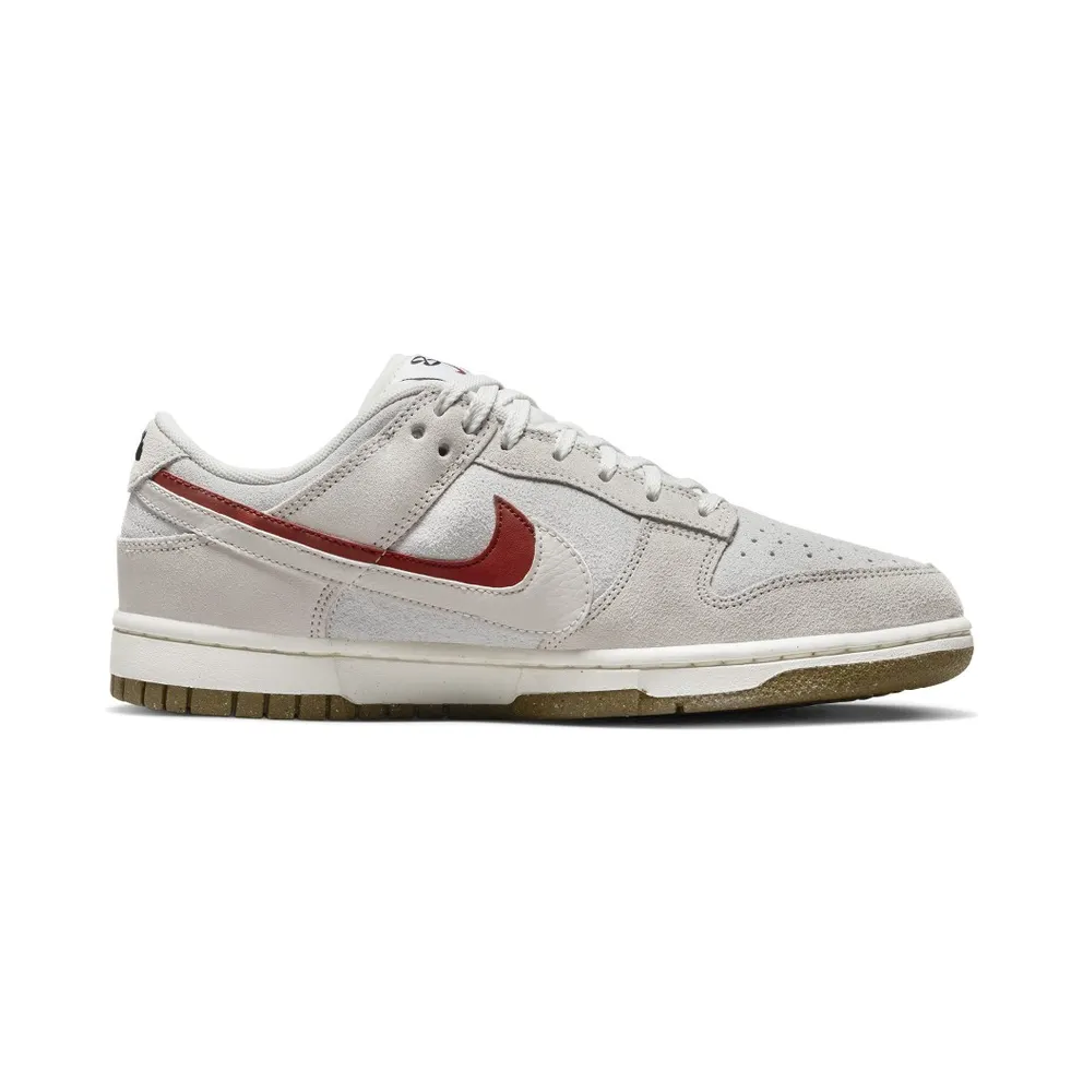 Nike Dunk Low SE White (DO9457-100)