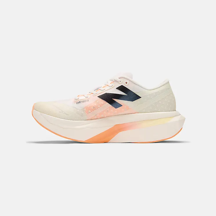 new-balance-fuelcell-supercomp-elite-v4 WRCELCW4