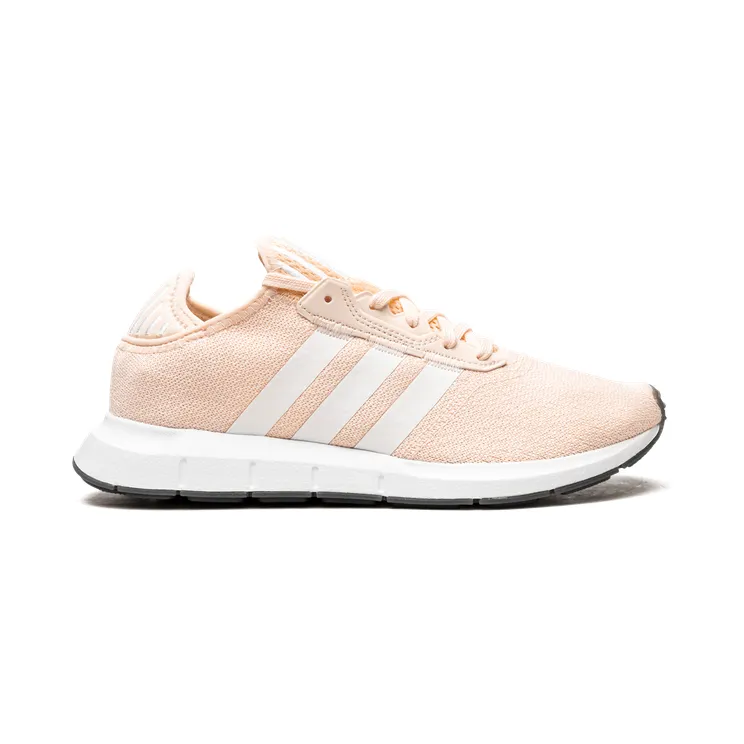 adidas-swift-run FY2136