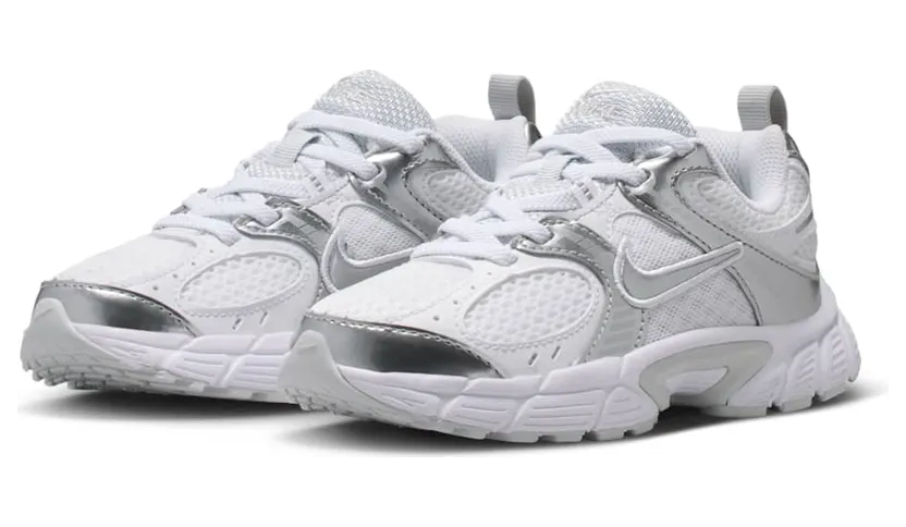 nike-v5-rnr HQ6412-103