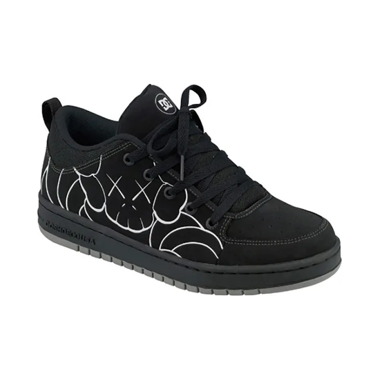 DC KAWS Chum Black (102922-BLK)