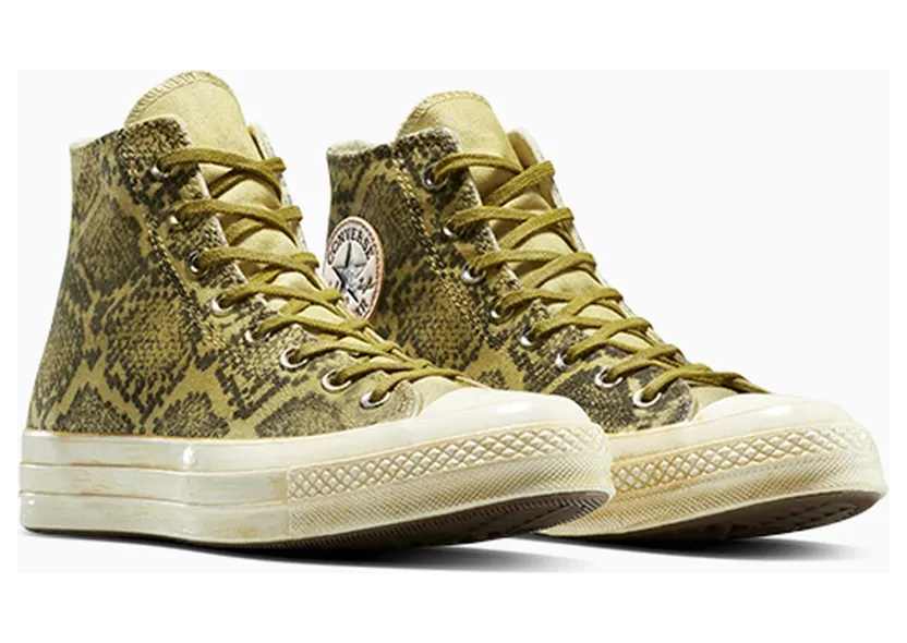converse-chuck-taylor-all-star A16475C