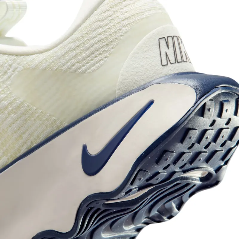 Nike Motiva White (DV1238-113)