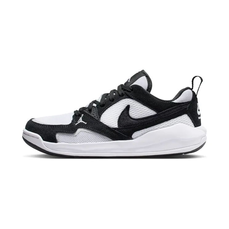 Jordan CMFT Era “Black / White” (HQ0506-001)