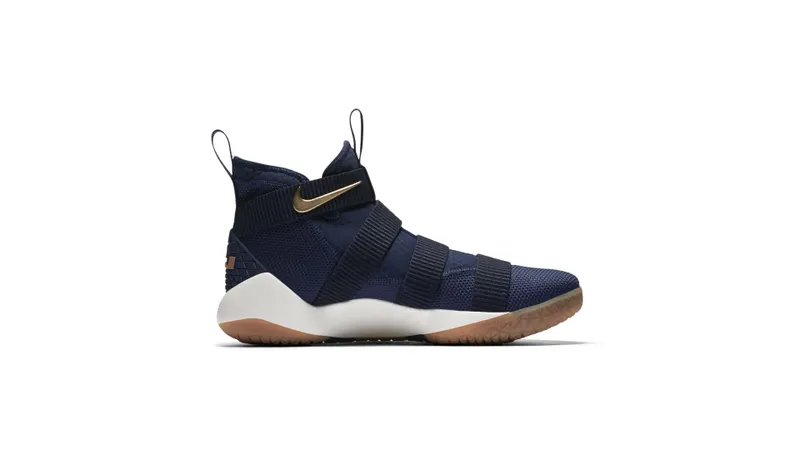 Nike LeBron Soldier 11 Cavs Midnight Navy/Metallic Gold-White (897644-402)