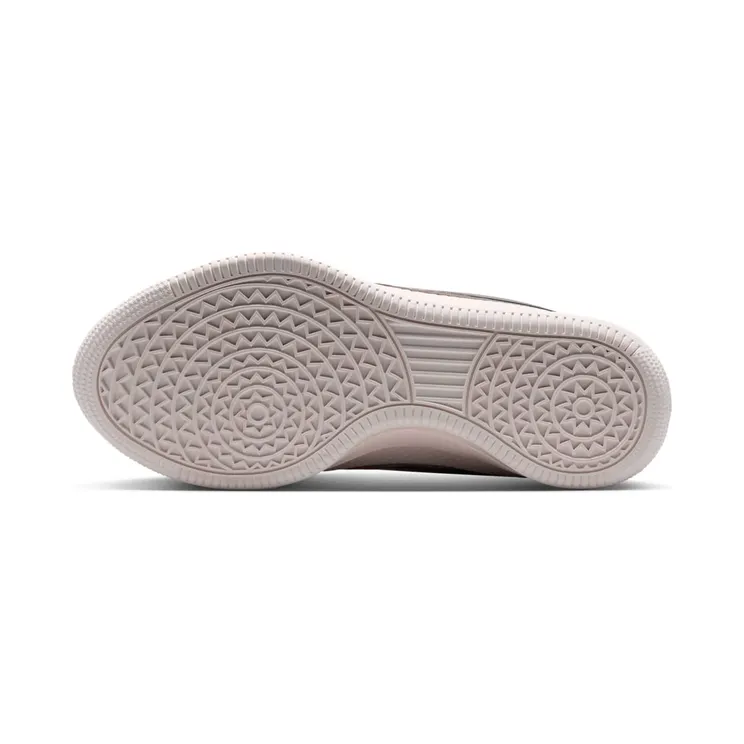 nike-book-2 IO7662-100