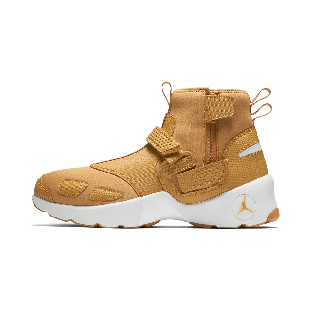 Jordan Trunner LX High Golden Harvest (AA1347-725)