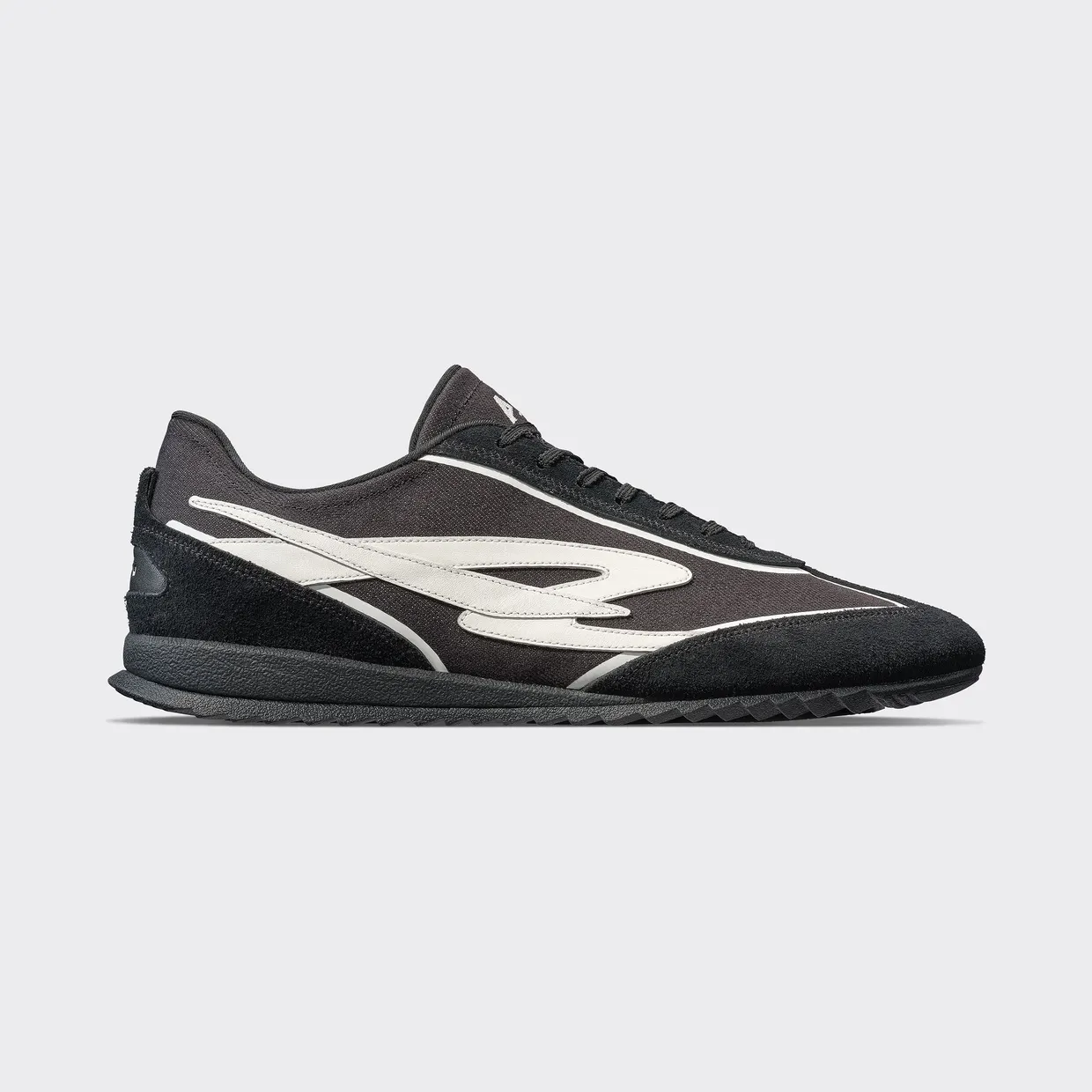 APL Riviera “Black/Ivory” (Dames)
