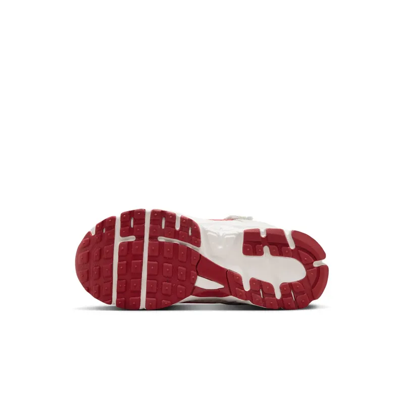 Nike Vomero Sail / Team Crimson / University Red (IO9259-100)