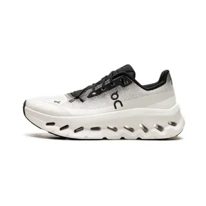 On Running Cloudtilt “Black/Ivory” (3WE10051430)