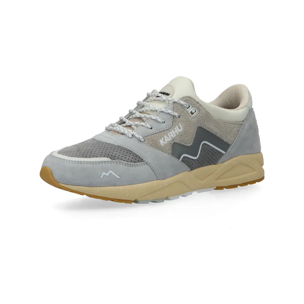Karhu Aria 95 (lunar rock / foggy dew) – F803117