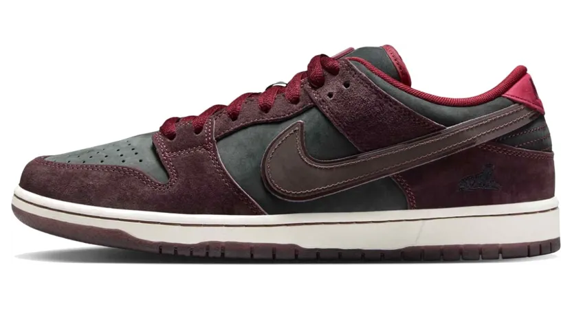 Nike x RIOT Skateshop SB Dunk Low Mahogany Red (Nike x RIOT Skateshop SB Dunk Low ‘Mahogany Red’ (2025))