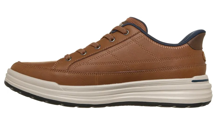 skechers-relaxed-fit 211234_LUG