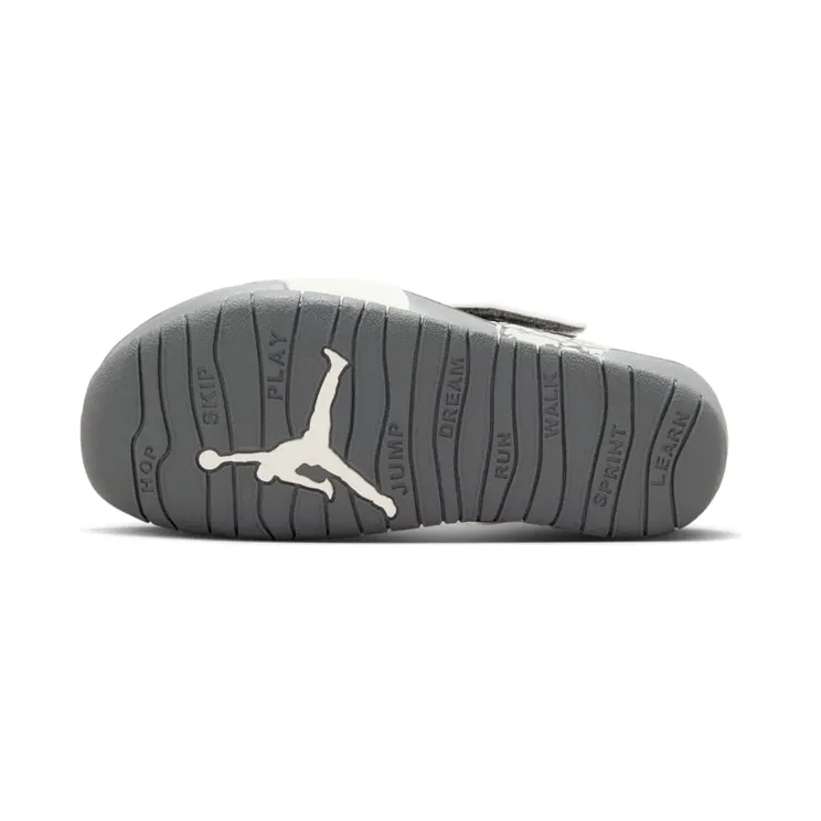 jordan-flare CI7849-100