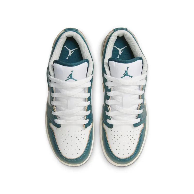 Jordan 1 Low SE GS “Oxidized Green” (FQ8041-300)