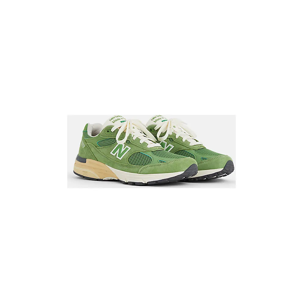 New Balance 993 “Made in USA – Chive” (U993GW)