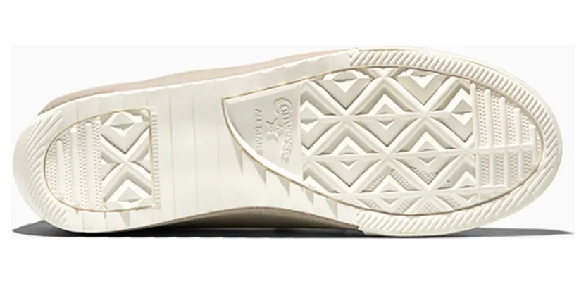 converse-sneaker A16122C