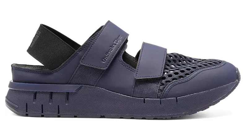 onitsuka-tiger-sneaker 1183A966-400