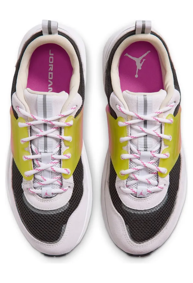 air-jordan-trunner IX3524-101