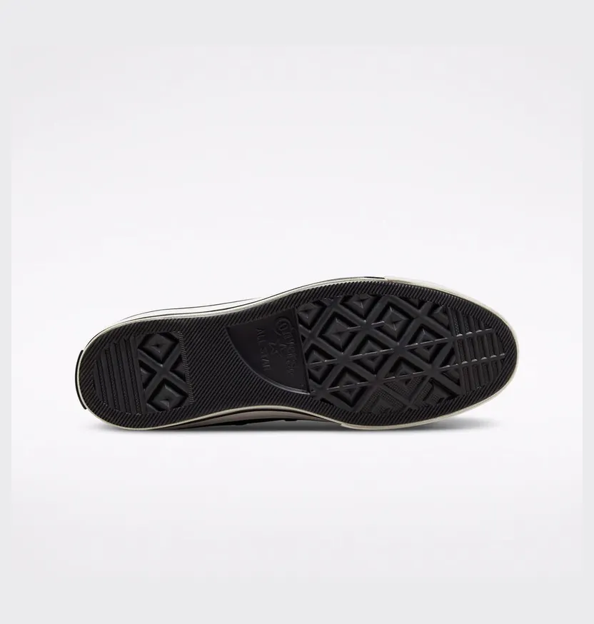 converse-chuck-taylor-all-star A01785C