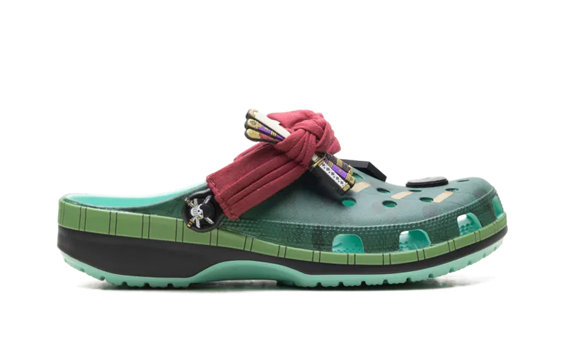 Crocs Classic Clog “One Piece Roronoa Zoro” (212953-90H)