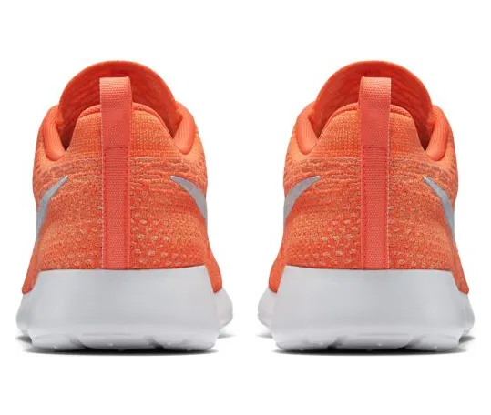 nike-free 704927-800