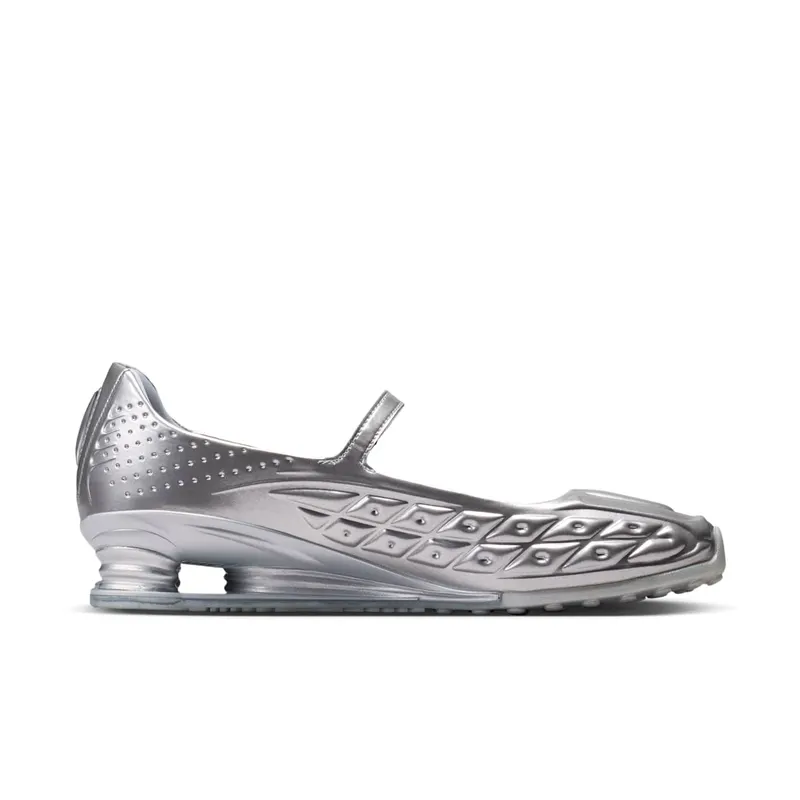 Nike Shox Z Calistra “Metallic Silver/Flat Silver/Metallic Silver” (IR5510-002)
