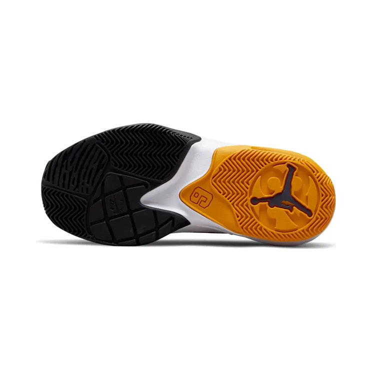 air-jordan-max-aura DJ6245-607