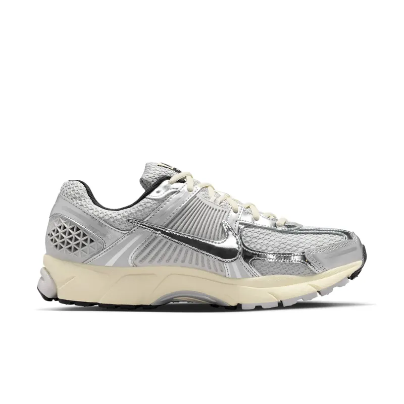Nike Zoom Vomero 5 “Grey Fog Chrome” (IM3486-002)