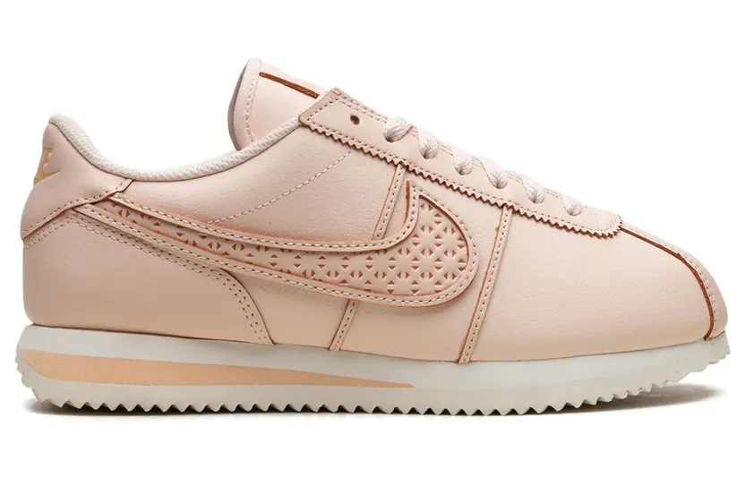 Nike Cortez SE World Make Mexico sneakers – Roze (FN7665)