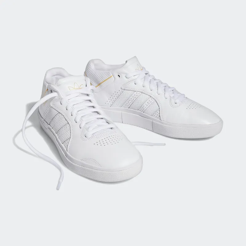 Adidas Tyshawn Remastered Cloud White / Cloud White / Gold Metallic (IG5273)